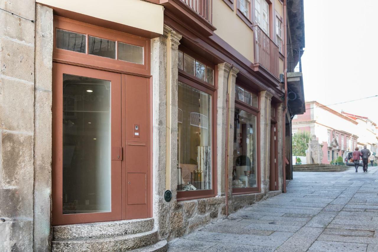 Casa Da Cera Da Porta Da Vila Guimarães Eksteriør billede